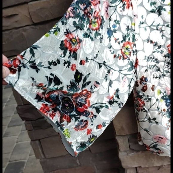 ANTHROPOLOGIE Maeve Umi Kimono Top Silk Velvet - Picture 3 of 11